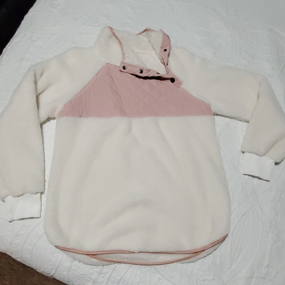 Cream pink sherpa pullover size L